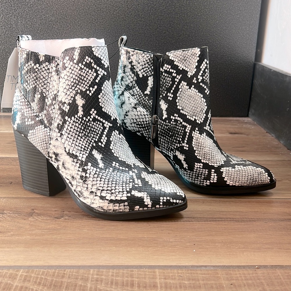 NWT Ankle Boots